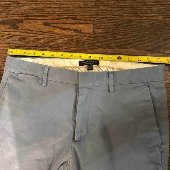 Chalk Blue Aiden Chino Banana Republic - Picture 2 of 3